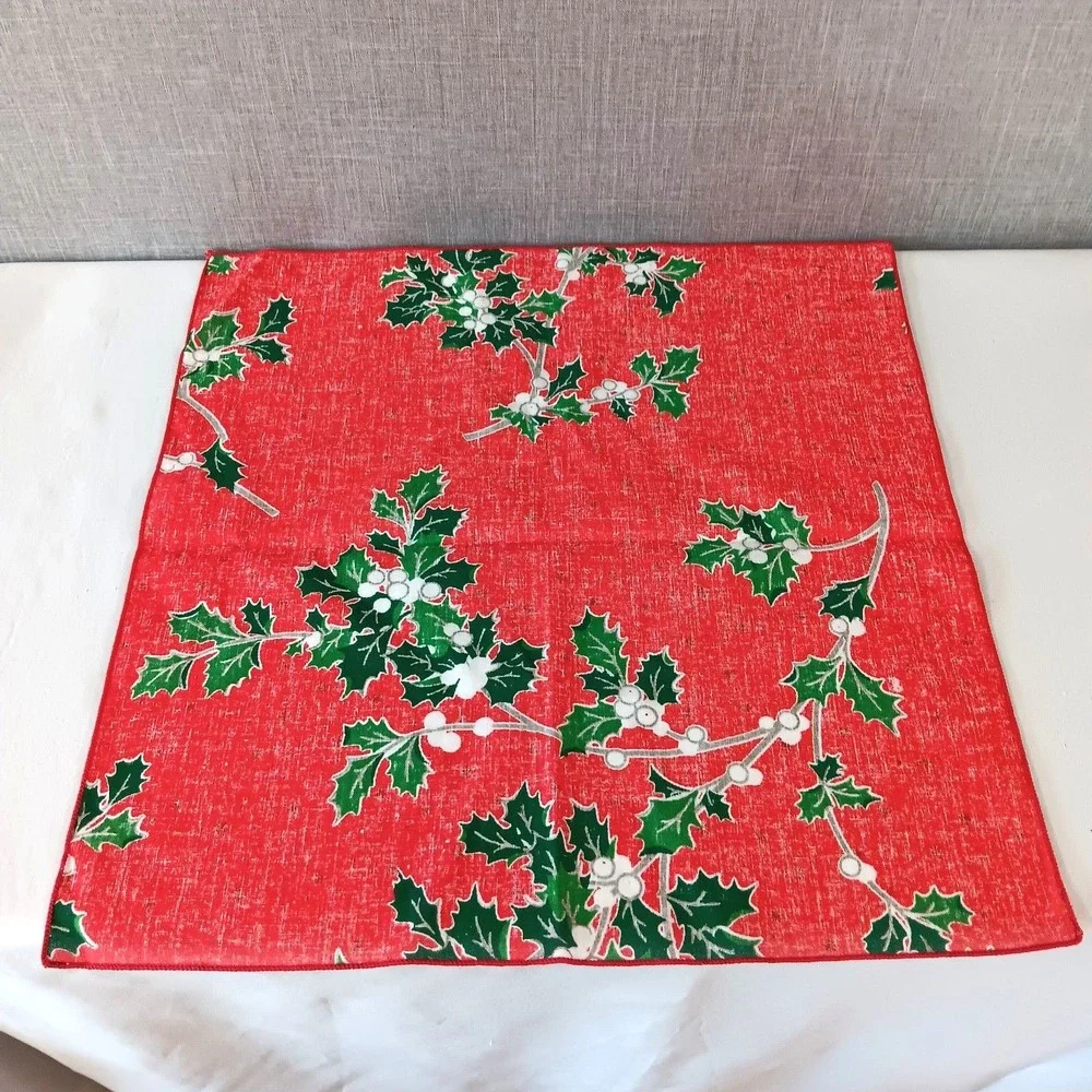 Vintage Christmas Cloth Napkins Set of 4 Holly Poinsettia Red‎ Bows